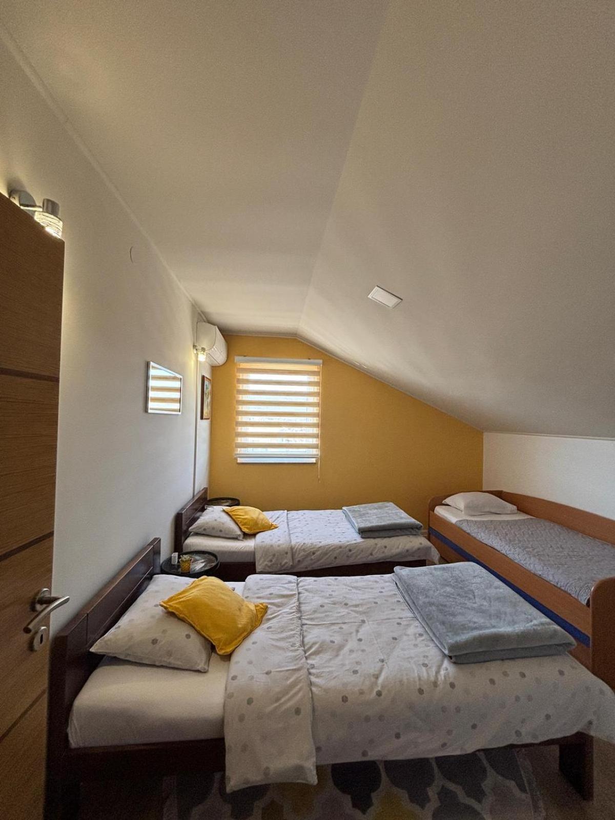 Sobe I Apartman R Bileća エクステリア 写真